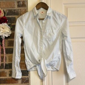 Levi's Light Blue Striped Button Down Shirt